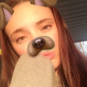 Meet your Posher, Kendra